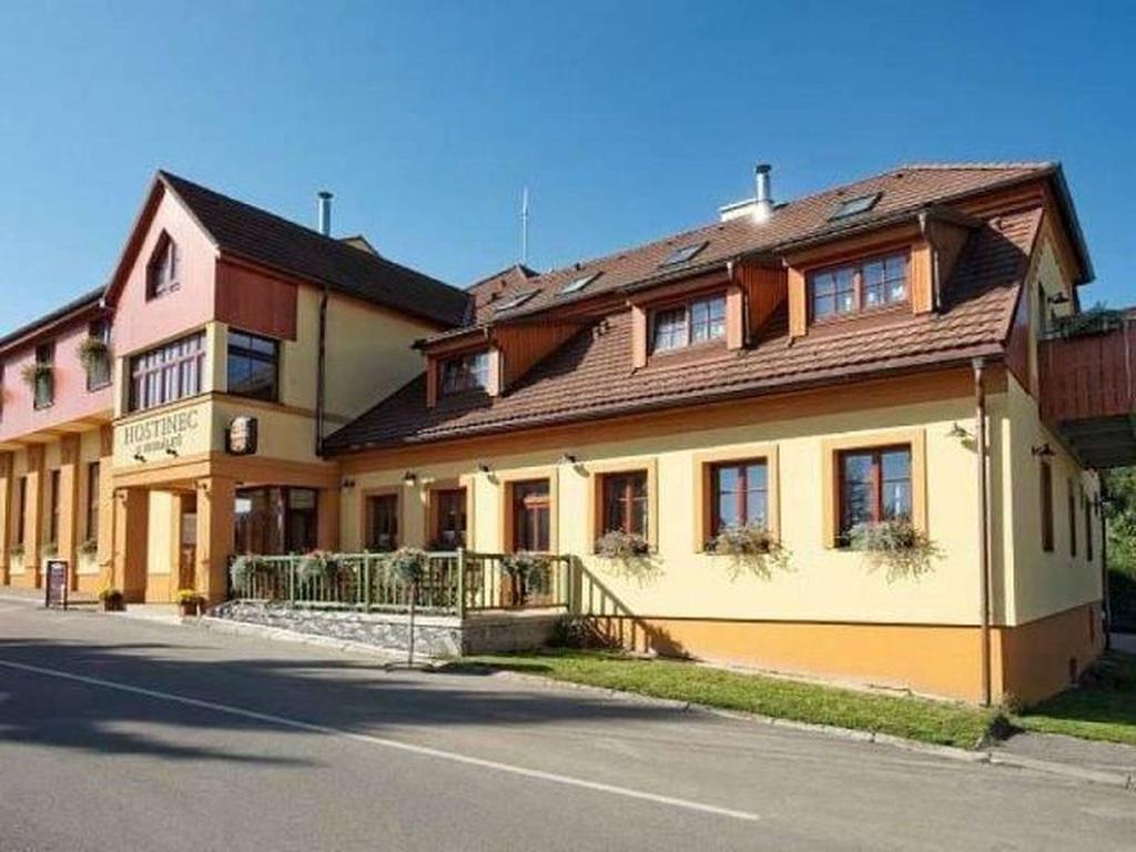 胡巴库酒店 Kostelec nad Orlicí 外观 照片